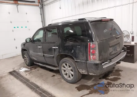 2008 GMC Yukon Denali z USA, uszkodzony, nr VIN 1GKFK63838J190606